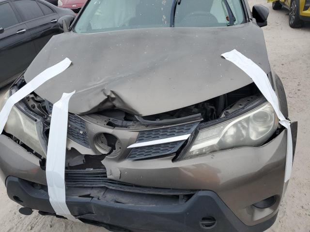 Photo 12 from auction – 2015 TOYOTA RAV4 LE with VIN JTMZFREV1FD053404
