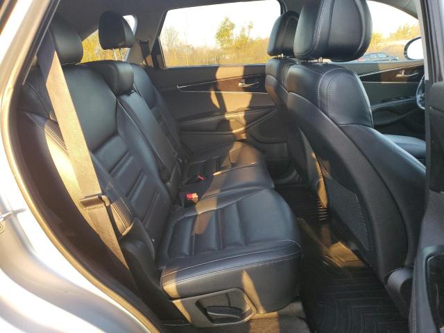 Photo 11 from auction – 2016 KIA SORENTO EX with VIN 5XYPHDA59GG097857