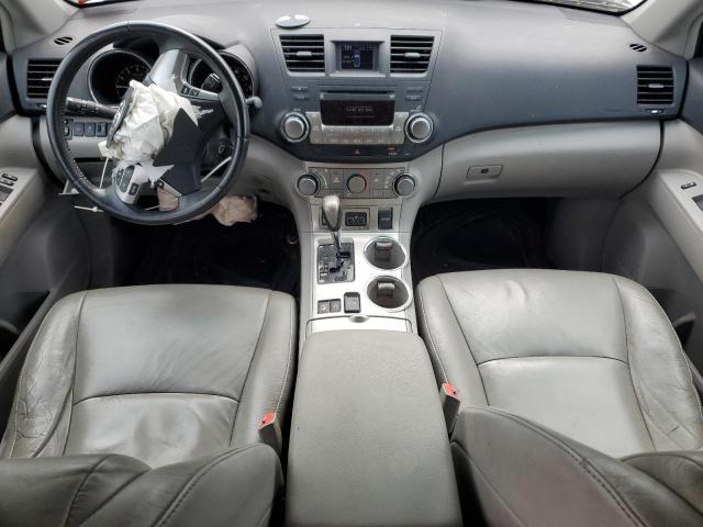 Photo 8 from auction – 2011 TOYOTA HIGHLANDER with VIN 5TDBK3EH9BS064413