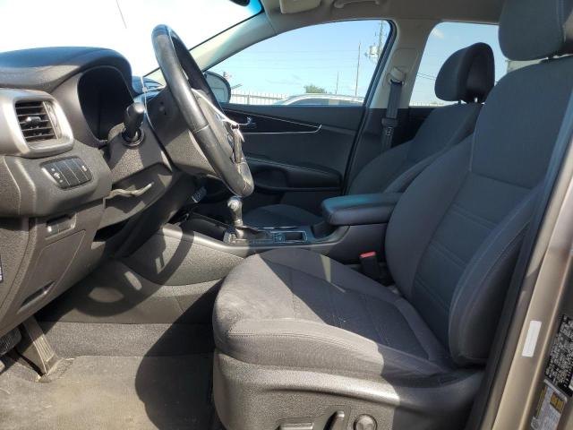 Photo 7 from auction – 2016 KIA SORENTO LX with VIN 5XYPG4A35GG061763