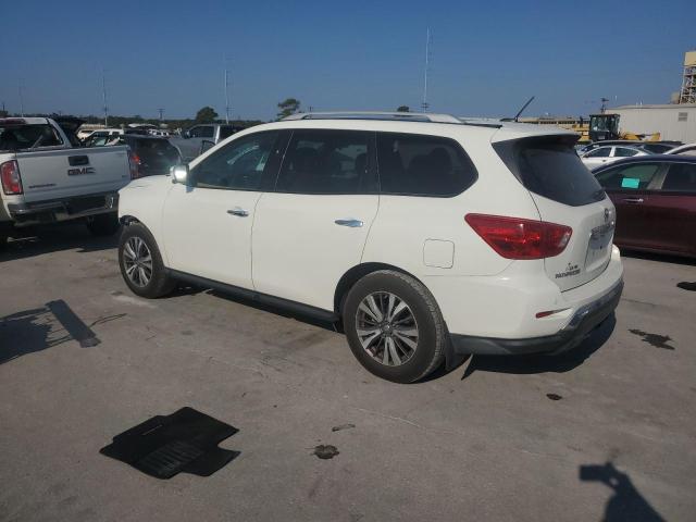 Photo 2 from auction – 2017 NISSAN PATHFINDER with VIN 5N1DR2MNXHC681735