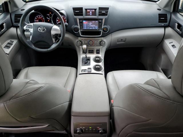 Photo 8 from auction – 2013 TOYOTA HIGHLANDER with VIN 5TDBK3EH4DS234910