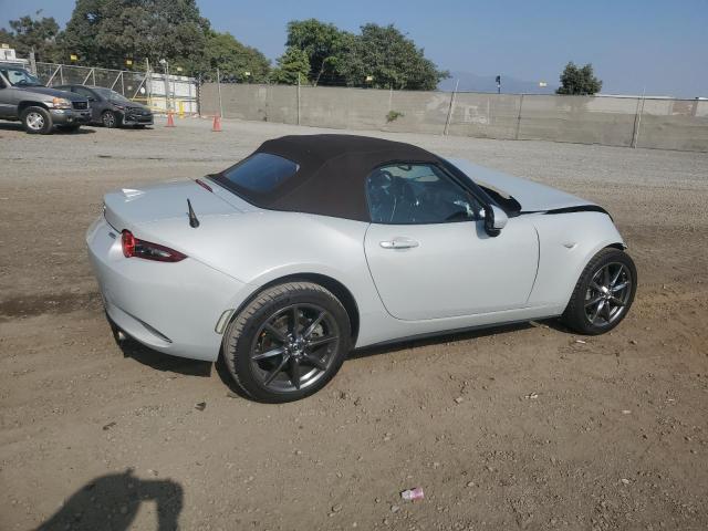Photo 3 from auction – 2019 MAZDA MX-5 MIATA with VIN JM1NDAD74K0305740