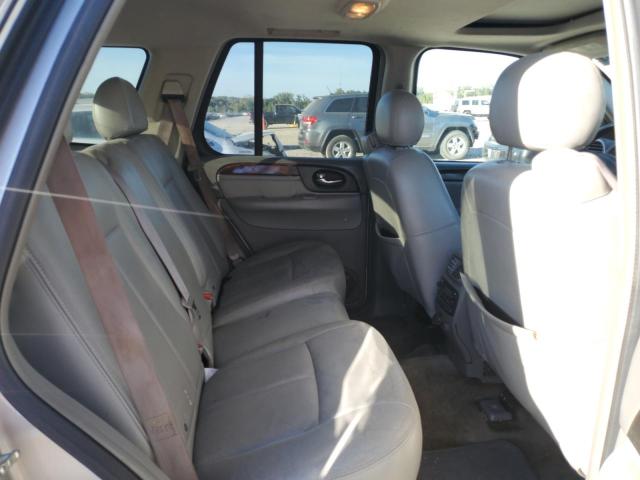 Photo 11 from auction – 2005 GMC ENVOY with VIN 1GKDT13S552211075