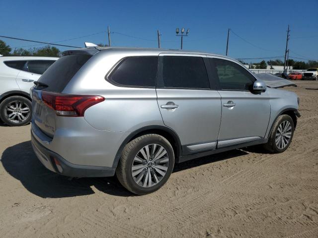 Photo 3 from auction – 2019 MITSUBISHI OUTLANDER with VIN JA4AD3A33KZ052721