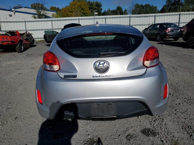 Photo 6 from auction – 2017 HYUNDAI VELOSTER with VIN KMHTC6AD9HU315095
