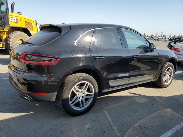 Photo 3 from auction – 2018 PORSCHE MACAN with VIN WP1AA2A50JLB13985