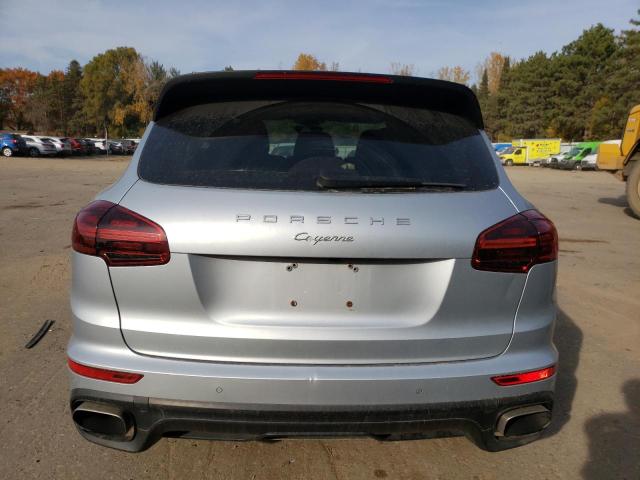 Photo 6 from auction – 2016 PORSCHE CAYENNE with VIN WP1AA2A25GLA10138
