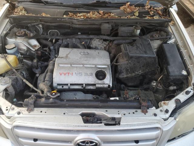 Photo 12 from auction – 2004 TOYOTA HIGHLANDER with VIN JTEDP21A840034916