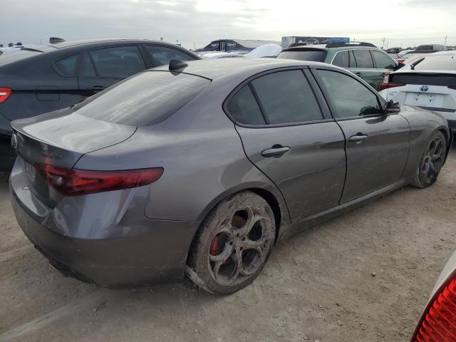 Фото 3 с аукциона – 2018 ALFA ROMEO GIULIA с VIN ZARFAEBN3J7595289