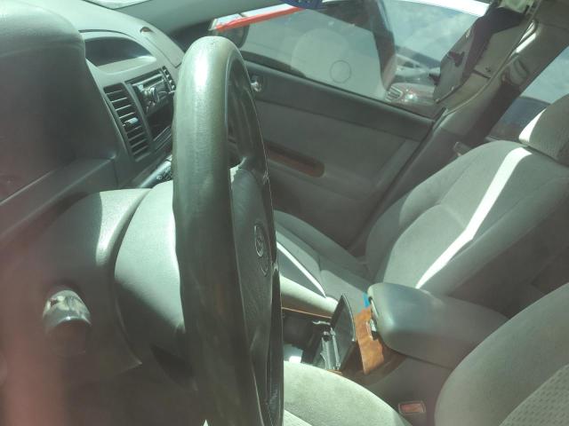 Photo 9 from auction – 2002 TOYOTA CAMRY LE with VIN 4T1BE30K52U113978