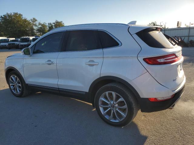 Photo 2 from auction – 2019 LINCOLN MKC SELECT with VIN 5LMCJ2C93KUL20756