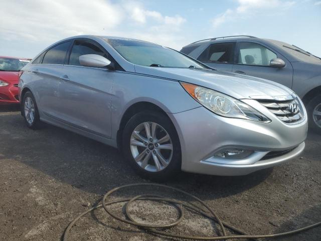 Photo 4 from auction – 2011 HYUNDAI SONATA GLS with VIN 5NPEB4AC4BH154040