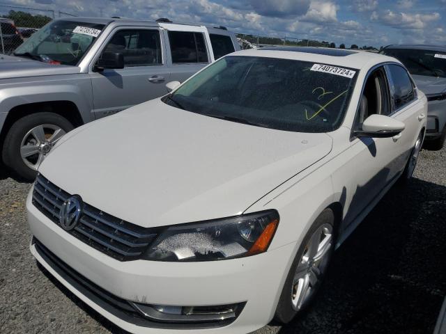 VOLKSWAGEN PASSAT SE 2012 with VIN 1VWBM7A33CC094793 - Photo from auction