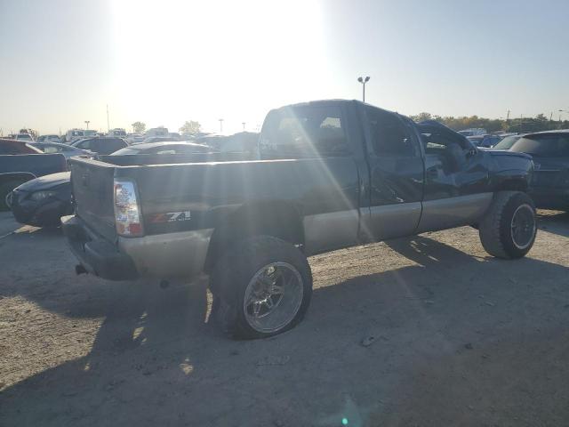 Photo 3 from auction – 2003 CHEVROLET SILVERADO with VIN 2GCEK19TX31315142