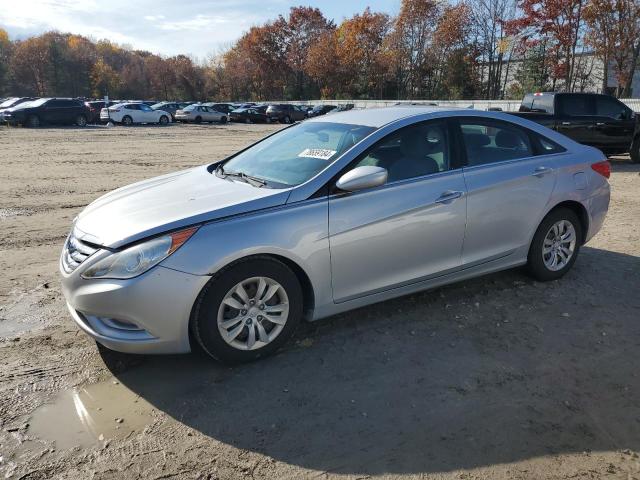 HYUNDAI SONATA GLS 2011 with VIN 5NPEB4AC9BH047386 - Photo from auction