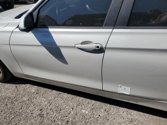 Photo 12 from auction – 2018 BMW 320 I with VIN WBA8E1G5XJNU90010