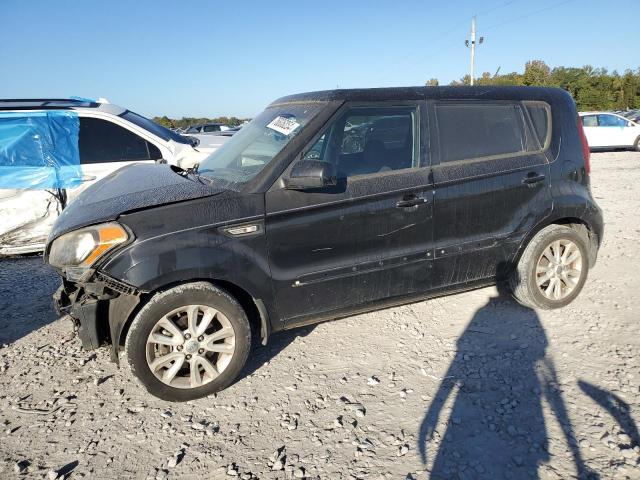 KIA SOUL 2013 with VIN KNDJT2A57D7773675 - Photo from auction
