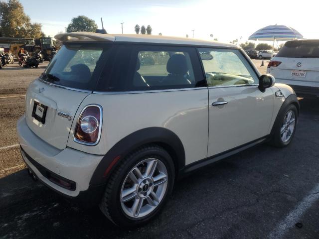 Photo 3 from auction – 2011 MINI COOPER S with VIN WMWSV3C56BTY10833