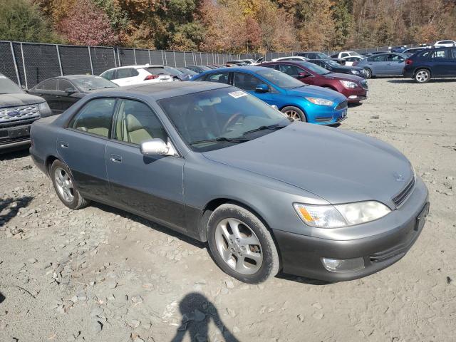 Photo 4 from auction – 2001 LEXUS ES 300 with VIN JT8BF28G710303703
