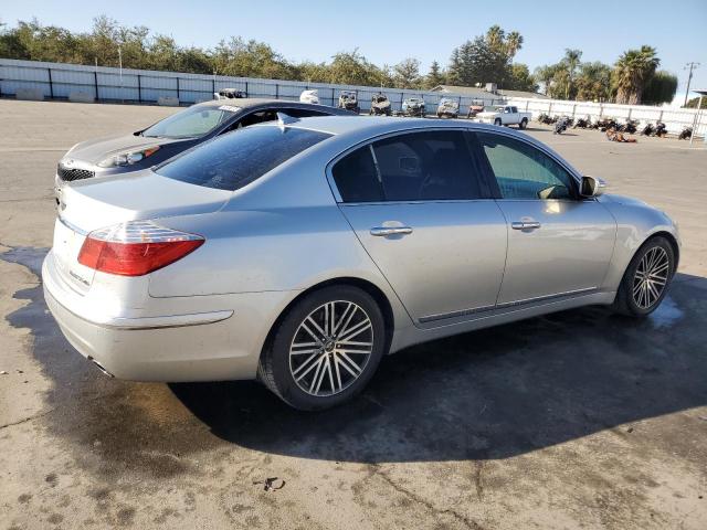 Photo 3 from auction – 2009 HYUNDAI GENESIS 4. with VIN KMHGC46F09U059303