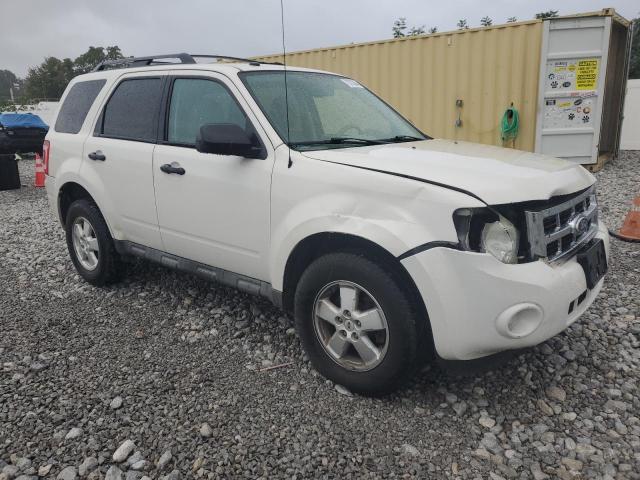 Photo 4 from auction – 2010 FORD ESCAPE XLT with VIN 1FMCU0DG6AKB42945