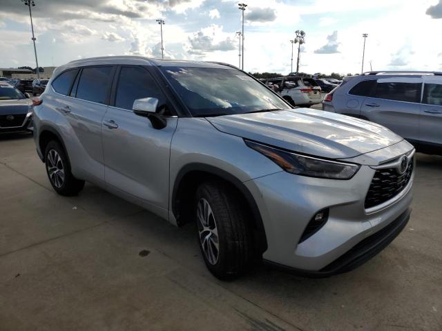 Photo 4 from auction – 2023 TOYOTA HIGHLANDER with VIN 5TDKDRAHXPS006756