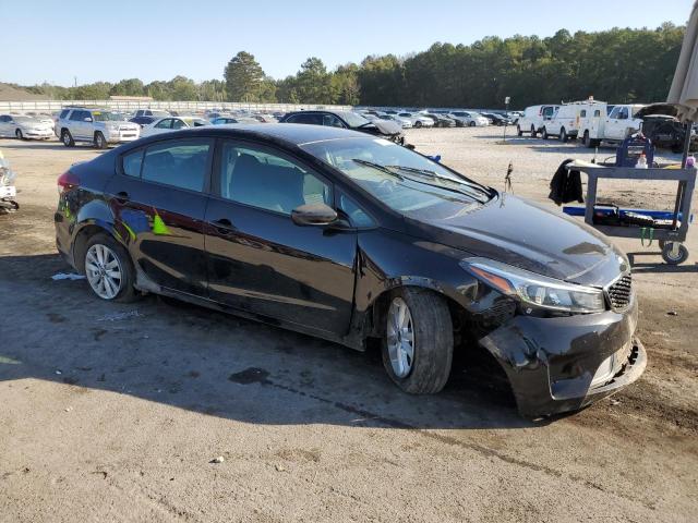 Photo 4 from auction – 2017 KIA FORTE LX with VIN 3KPFL4A74HE123405
