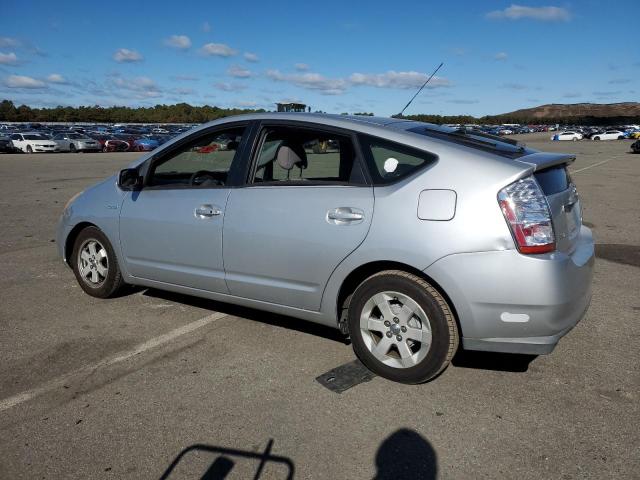 Photo 2 from auction – 2006 TOYOTA PRIUS with VIN JTDKB20U267075431