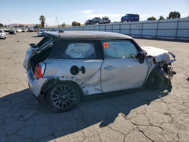 Photo 3 from auction – 2015 MINI COOPER with VIN WMWXM5C56FT938208