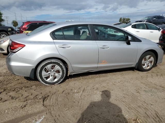 Photo 12 from auction – 2015 HONDA CIVIC LX with VIN 19XFB2F53FE023694
