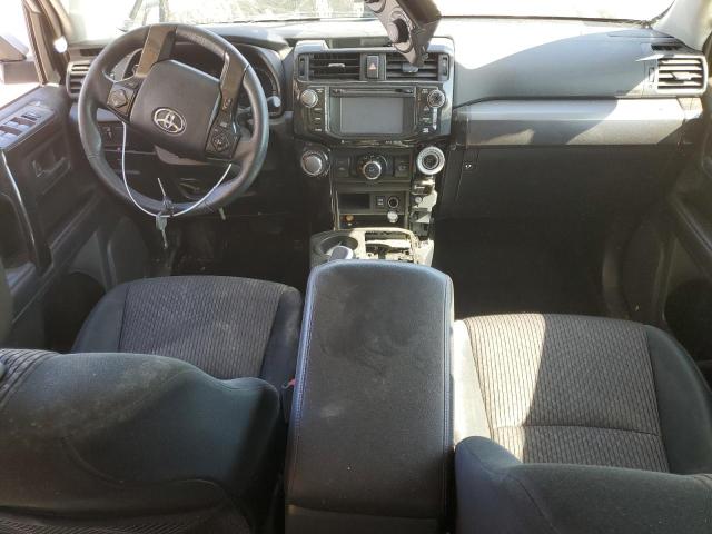 Photo 8 from auction – 2019 TOYOTA 4RUNNER SR with VIN JTEBU5JR1K5730315
