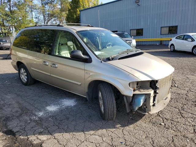 Photo 4 from auction – 2005 CHRYSLER TOWN & COU with VIN 2C4GP54L25R280089