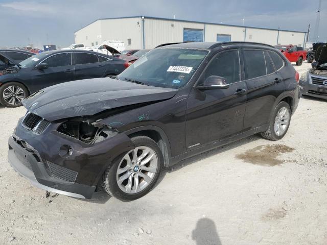 BMW X1 XDRIVE2 2015 with VIN WBAVL1C59FVY33685 - Photo from auction