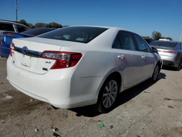 Photo 3 from auction – 2012 TOYOTA CAMRY HYBR with VIN 4T1BD1FK4CU035001