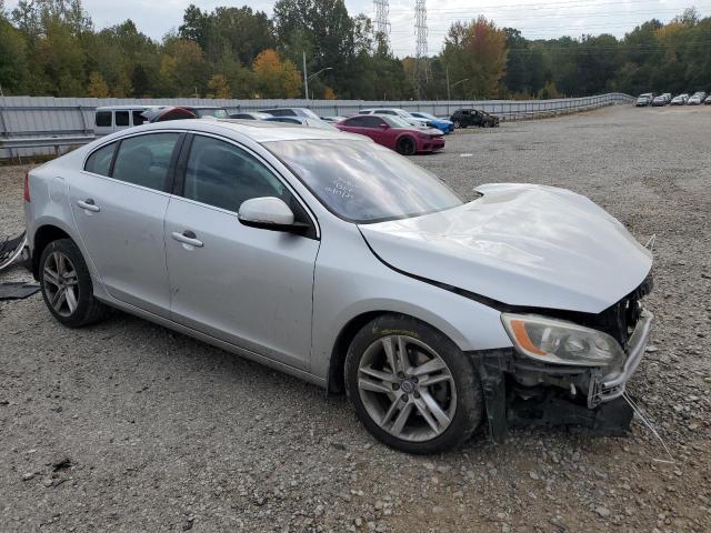Photo 4 from auction – 2015 VOLVO S60 PREMIE with VIN YV140MFK6F1358797