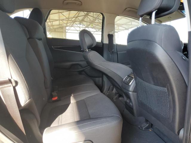 Photo 11 from auction – 2016 KIA SORENTO LX with VIN 5XYPGDA38GG007969