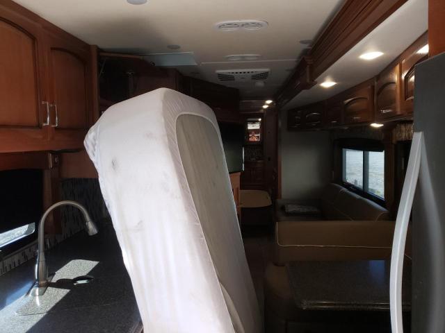 Photo 6 from auction – 2018 FREIGHTLINER CHASSIS XC with VIN 4UZACJFC7JCJZ1821