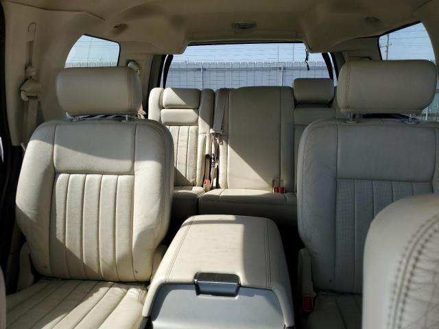Photo 10 from auction – 2003 LINCOLN NAVIGATOR with VIN 5LMFU28R33LJ30766