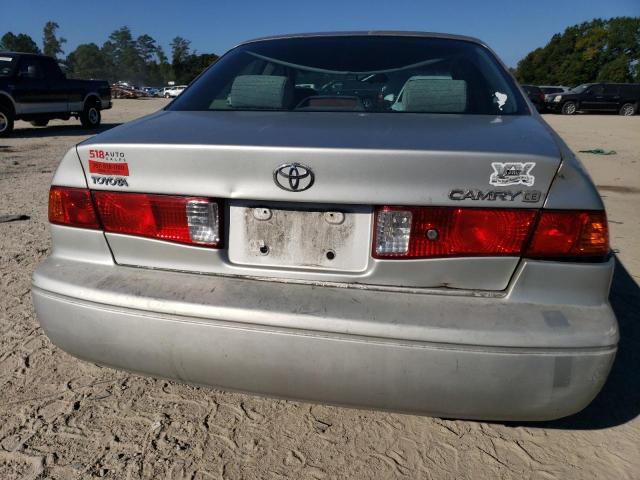 Photo 6 from auction – 2000 TOYOTA CAMRY CE with VIN 4T1BG22K2YU670745