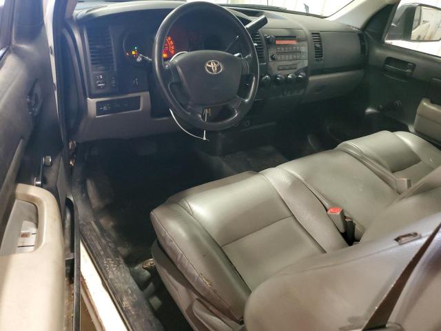 Photo 8 from auction – 2010 TOYOTA TUNDRA with VIN 5TFLU5F1XAX021638