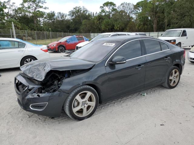 VOLVO S60 T5 2012 with VIN YV1622FS6C2043995 - Photo from auction