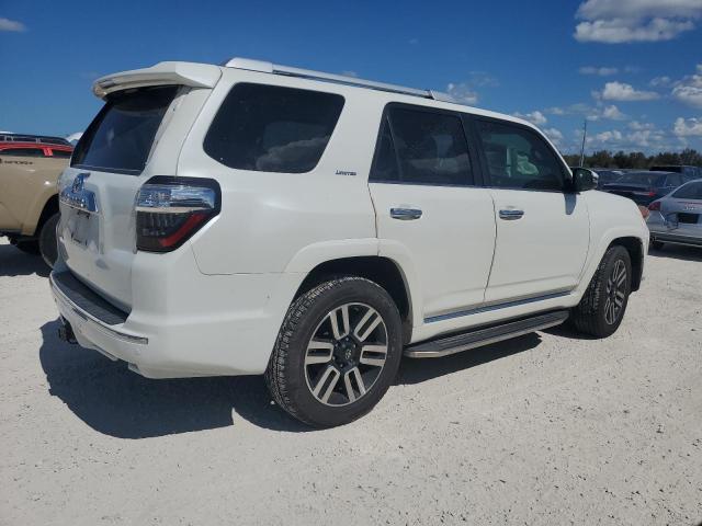 Photo 3 from auction – 2017 TOYOTA 4RUNNER SR with VIN JTEZU5JR0H5151646