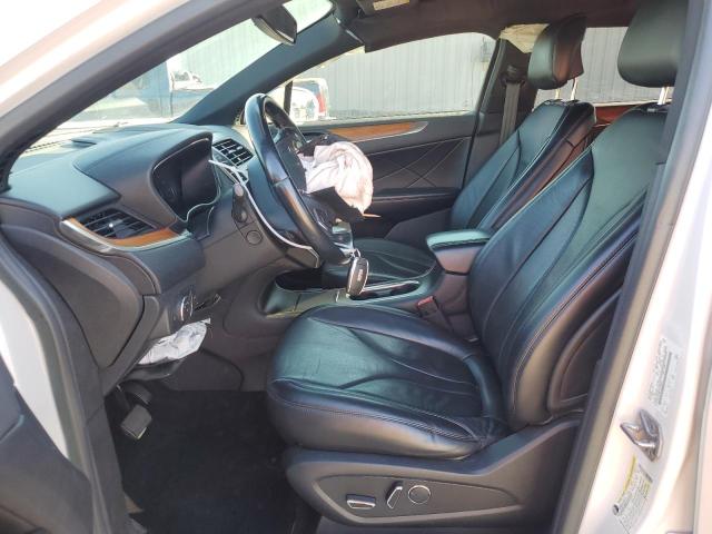 Photo 7 from auction – 2017 LINCOLN MKC RESERV with VIN 5LMCJ3C96HUL32852