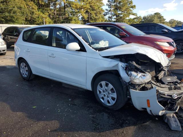 Photo 4 from auction – 2011 HYUNDAI ELANTRA TO with VIN KMHDB8AE2BU092000