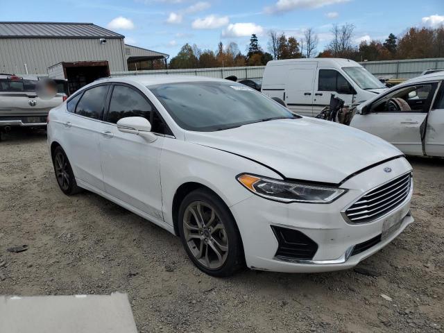 Photo 4 from auction – 2020 FORD FUSION SEL with VIN 3FA6P0CD8LR133118