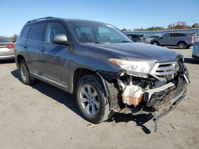 Photo 4 from auction – 2013 TOYOTA HIGHLANDER with VIN 5TDBK3EHXDS270567