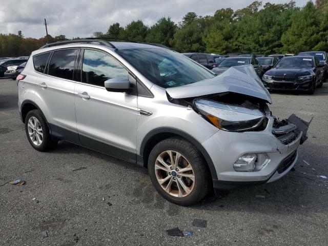 Photo 4 from auction – 2017 FORD ESCAPE SE with VIN 1FMCU9GD7HUE89723