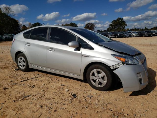 Photo 4 from auction – 2011 TOYOTA PRIUS with VIN JTDKN3DU3B0301079