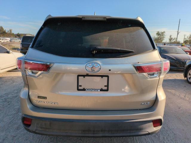 Photo 6 from auction – 2015 TOYOTA HIGHLANDER with VIN 5TDKKRFH5FS045316